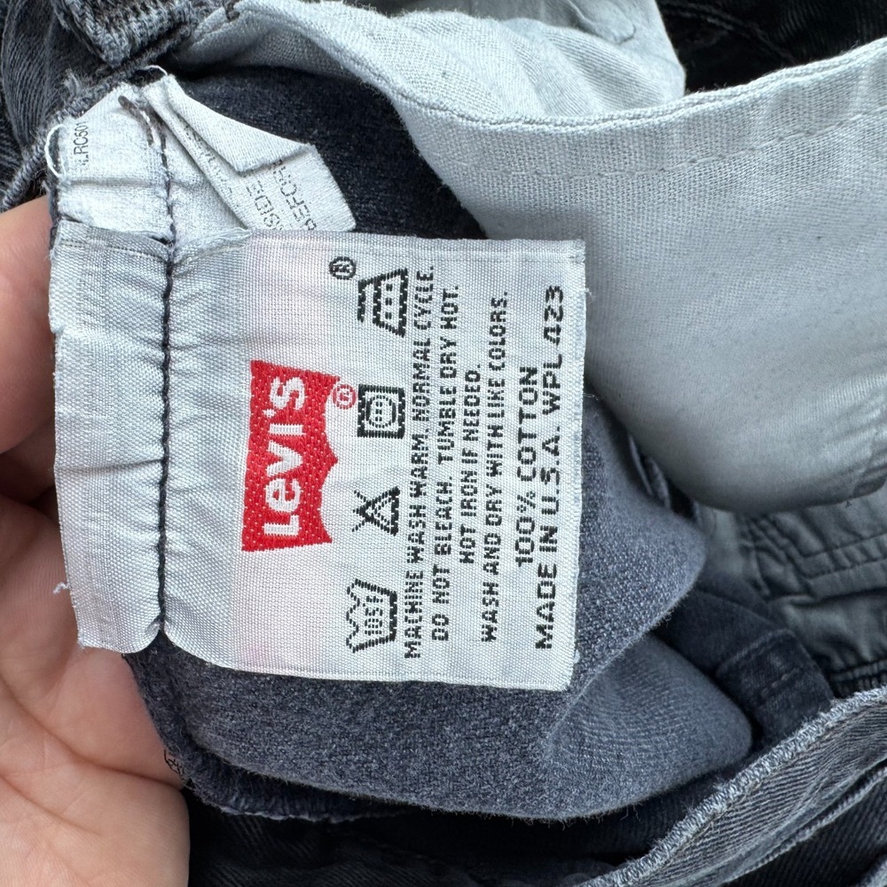 Vintage Levis Jeans Womens 29 (Fits 27x29) Black 501 Made in USA - Picture 16 of 16